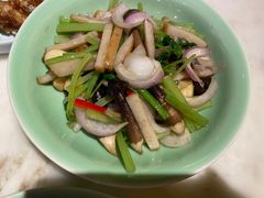 -弄堂里(西溪龙湖天街店)