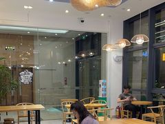 -霸王茶姬(泛海广场店)