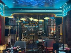 -屋有岛沉浸游戏旗舰店(中山公园店)