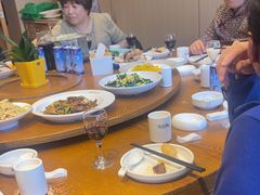 -赶海部落海鲜城(海阳路店)