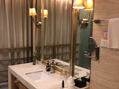 -深圳悦如酒店(香蜜公园车公庙地铁站店)