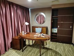 -顺德君豪酒店(佛山容桂渔人码头店)