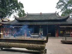 -峨眉山报国寺