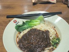 -李先生牛肉面大王(青岛火车站东广场店)