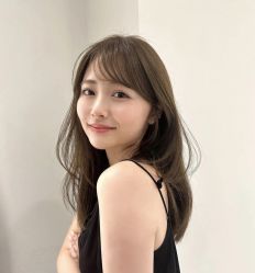 -丝语萱形象