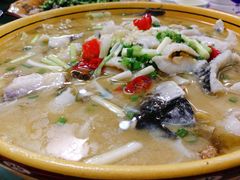 老坛酸菜鱼-稻香餐厅中餐干锅(劼人路店)