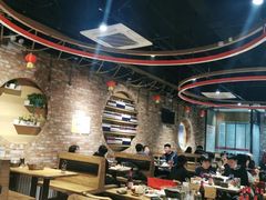 大堂-聚点串吧·北京烧烤(公益西桥店)