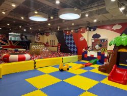 -利奥梦幻主题乐园(爱琴海购物公园店)