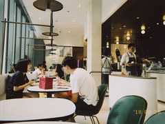 大堂-EVERNAKED裸蛋糕(SOHO天山店)