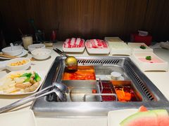 四宫格锅底-海底捞火锅鲜切牛肉主题店(长寿路店)