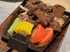 铁锄牛排-穹六人间 people 6(岳阳路店)