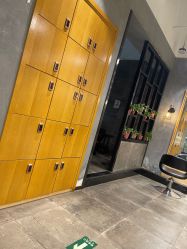 -时尚殿堂明星门店