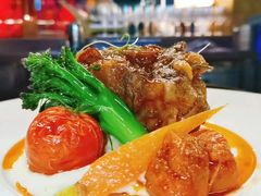 -YUE·6·西式融合餐厅(外滩六号店)