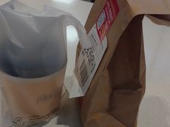 -麦当劳(深圳北站B2检票口楼上)