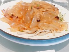 -赶海部落海鲜城(海阳路店)