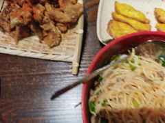 -爆炸头阿姨小四川正宗川味小吃(无任何分店)