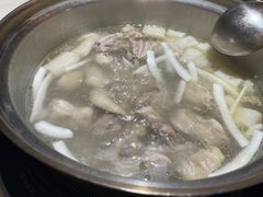 -喃喃椰·糟粕醋·椰子鸡火锅(七堡花园店)