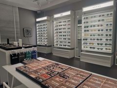 -目艮眼镜SHOWROOM(品牌集合店)
