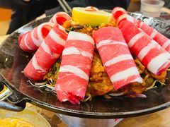 -WOW LUCKY创意韩料(龙阳广场店)