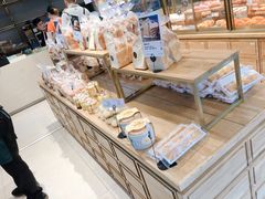 面包甜点陈列柜-仟吉·ART FARM主题店(菱角湖万达店)