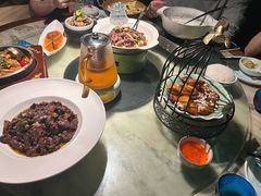 -佬麻雀·新湘菜(东方宝泰店)
