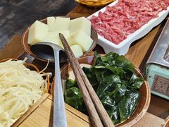 -黔有有贵州酸汤夺夺粉火锅(五味十字店)