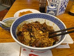 -沪西老弄堂面馆(定西路店)