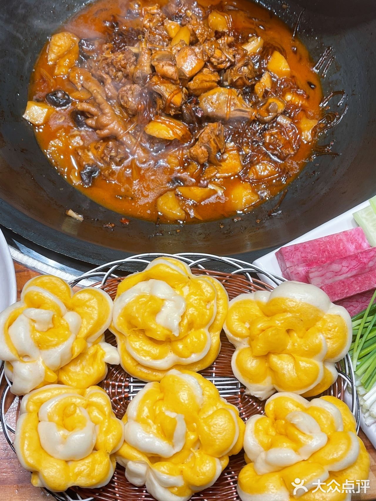 在深圳，真能吃过瘾的传统铁锅炖！！