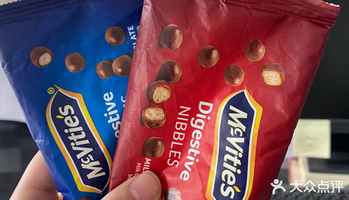 这谁家小零食？好吃的我怒囤五大盒！又脆又香