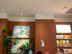 -奈雪的茶(市百一店)