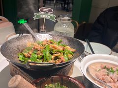 -费大厨辣椒炒肉(黄兴中心广场店)