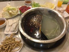 -朱氏胖子烂火锅(洪崖洞店)