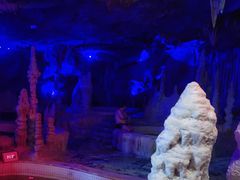 -泉城欧乐堡戏水湾艺术养生温泉