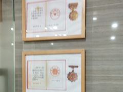 -上海仁爱医院口腔科 · 种植