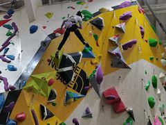 -问山MountQuest攀岩馆