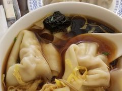 -笑来喜馄饨小笼工坊店(湖滨街店)