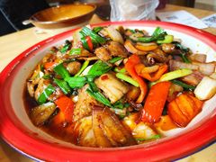 -思博半步颠小酒馆(梦时代店)