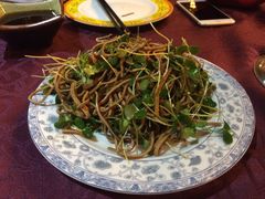 香椿豆腐丝-万柳阁小馆·花园餐厅(龙潭湖店)