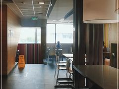 -麦当劳(利津路店)