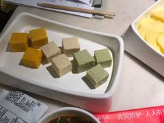 -左庭右院鲜牛肉火锅(浦江欢乐颂店)