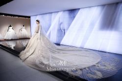 -MISS MIA 婚纱品牌馆