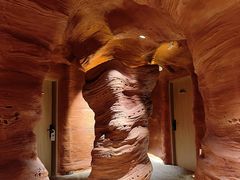 -幸栖洞穴设计酒店(成都春熙路店)