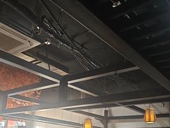 -八次方巴乡石锅鱼·金海湖水库活鱼(谷丰东路店)