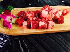 -热火朝天鲜切牛肉火锅(南强街巷店)