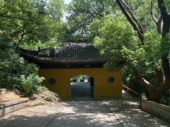 -灵岩山风景区