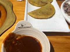-一群羊手扒肉·火锅·早茶(远东公寓店)