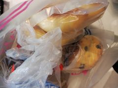 现烤牛角包-吉美诺烘焙(公园北路店)