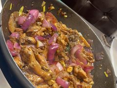 -胡须佬鸡煲四季火锅店(石厦西村直营店)
