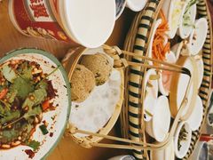 -包整·丝娃娃(一览甲秀楼风景店)