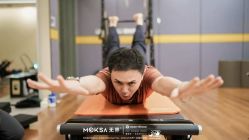 -无界瑜伽普拉提